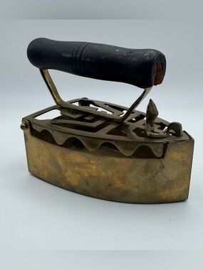 Vintage Brass Sad Iron Charcoal Iron with Wood Handle Primitive Farmhouse Decor